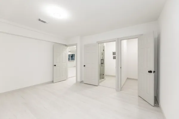 $2,500 | 7115 Falling Waters Drive, Spring, TX 77379