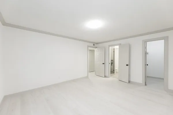 $2,400 | 7115 Falling Waters Drive, Spring, TX 77379