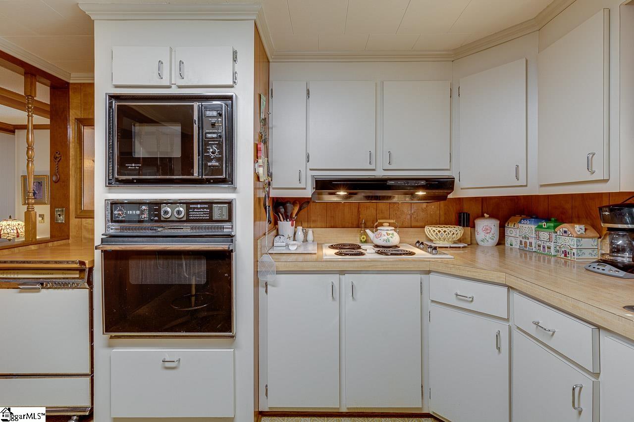 630 Lindley Road Piedmont, SC 29673 - Photo 6 of 35 Gallery Image 6