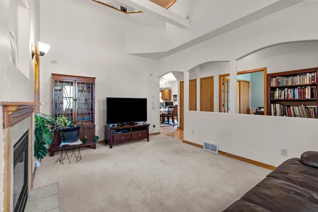 $335,000 | 301 East Harrison Street, Appleton, WI 54915