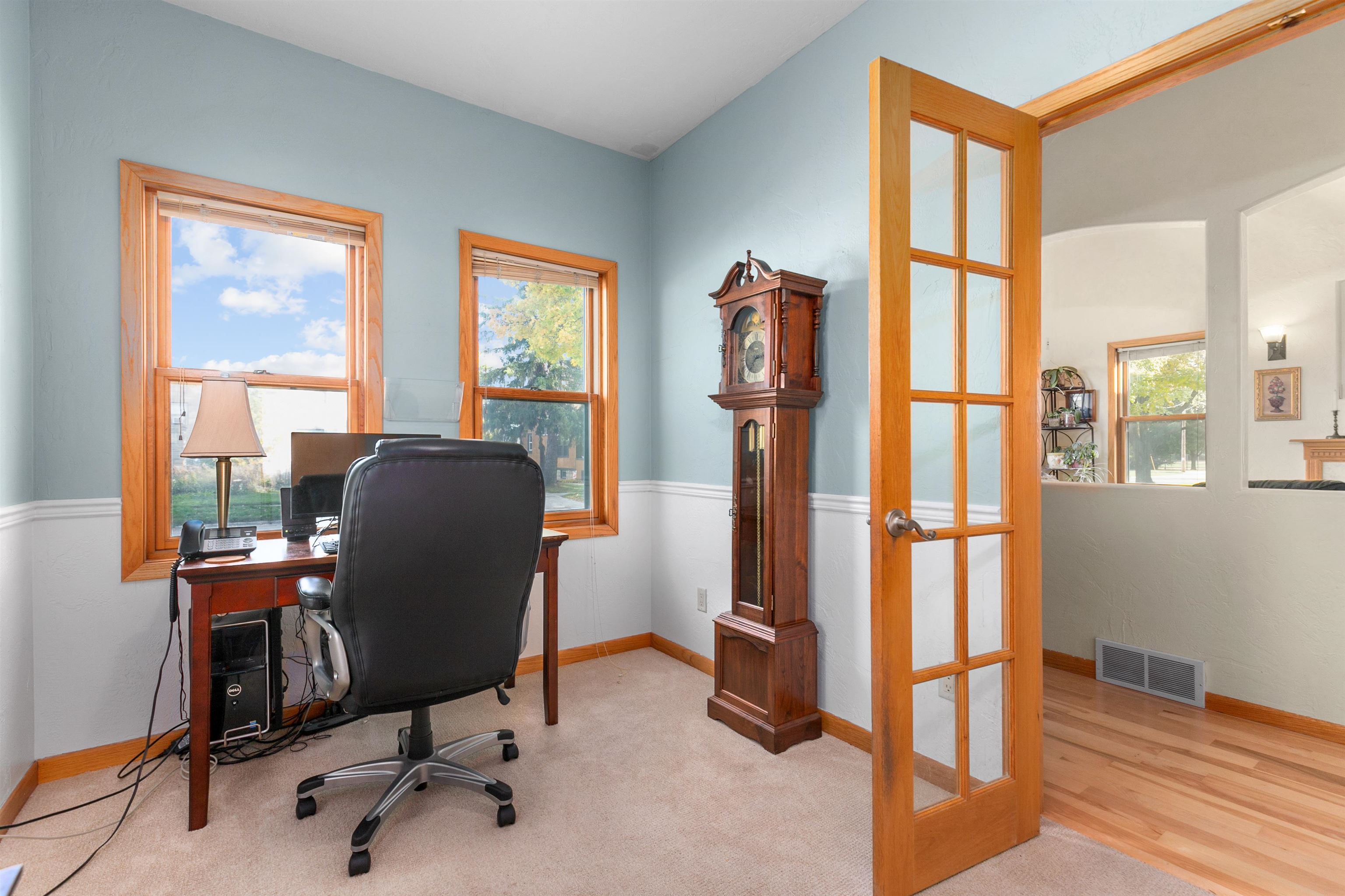 301 East Harrison Street Appleton, WI 54915 - Photo 8 of 28