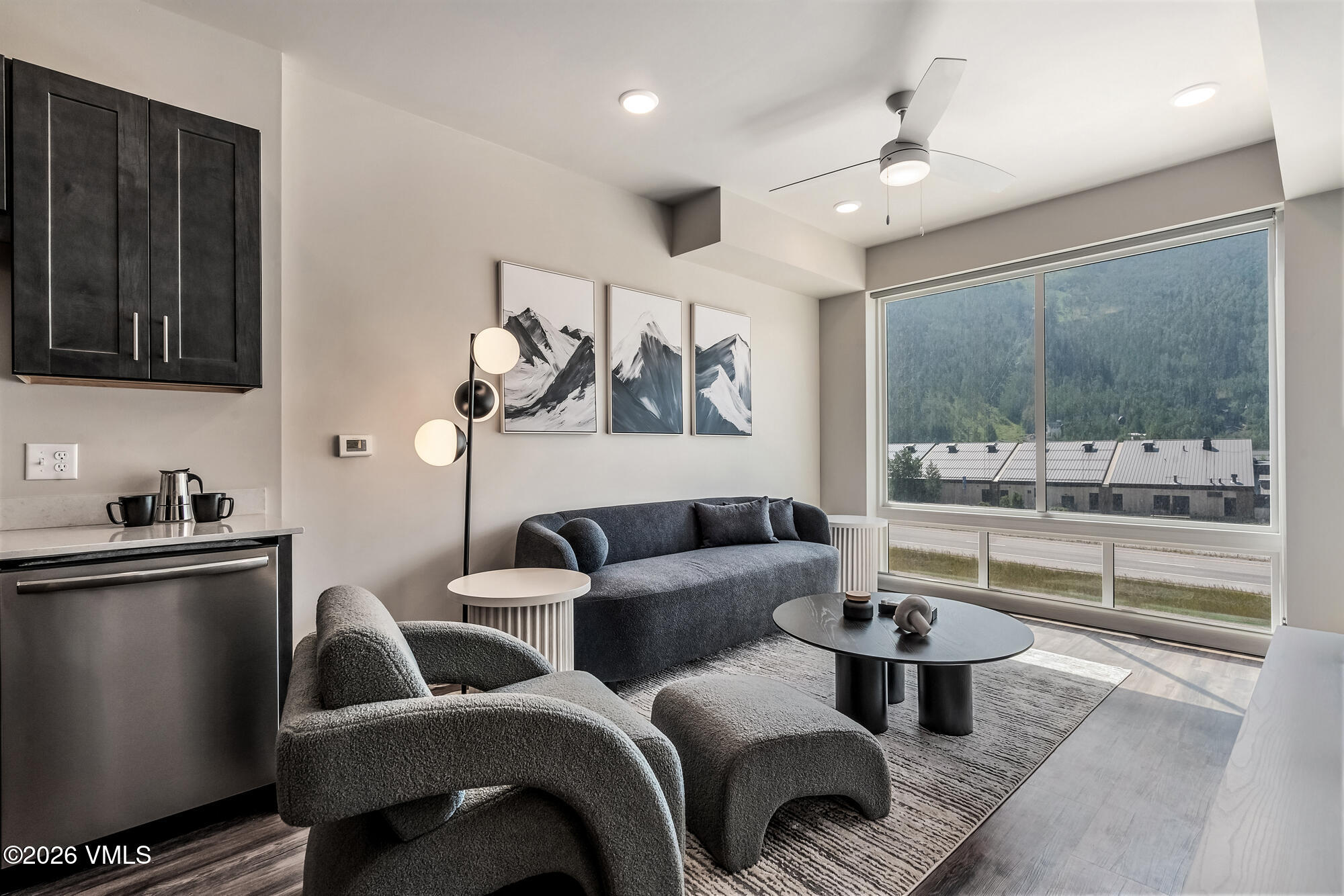 1281 North Frontage Road West, Unit B206 Vail, CO 81657 - Photo 2 of 11 TRV Full Living view