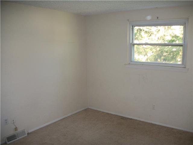 4424 Collingdale Road Columbus, OH 43231 - Photo 16 of 18 Gallery Image 16