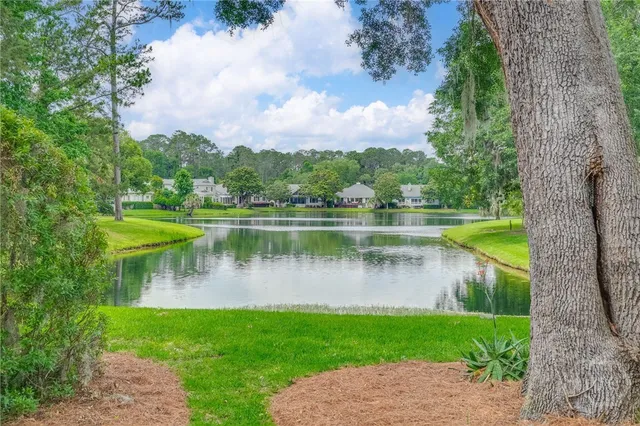 $850,000 | 2 Franklin Creek Road South, Savannah, GA 31411