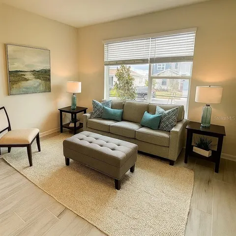 $4,700 | 6735 Willow View Avenue, Orlando, FL 32829