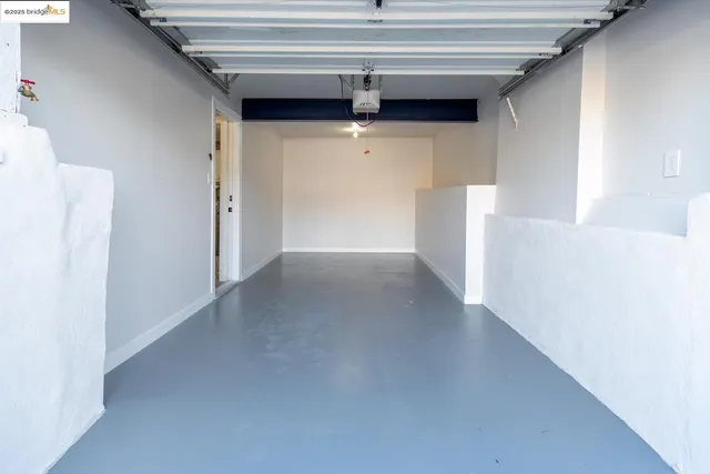 a view of a backyard with pathway