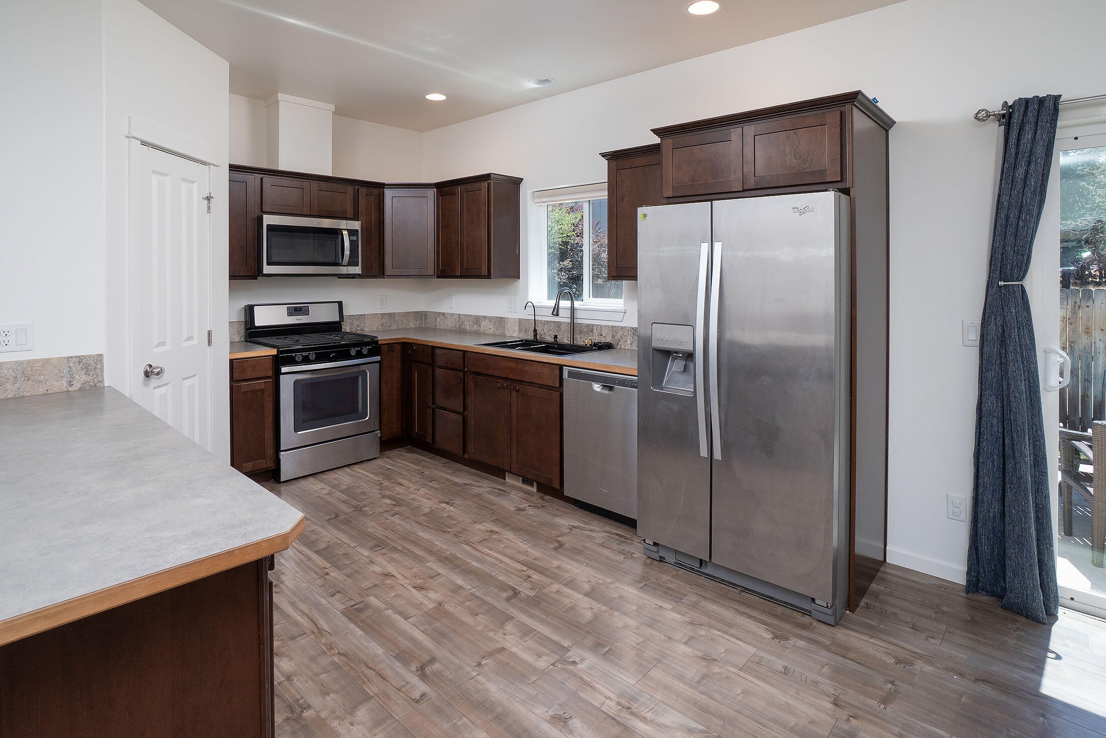20517 Dylan Loop Bend, OR 97702 - Photo 3 of 18 20517 SE Dylan Loop_0019 copy