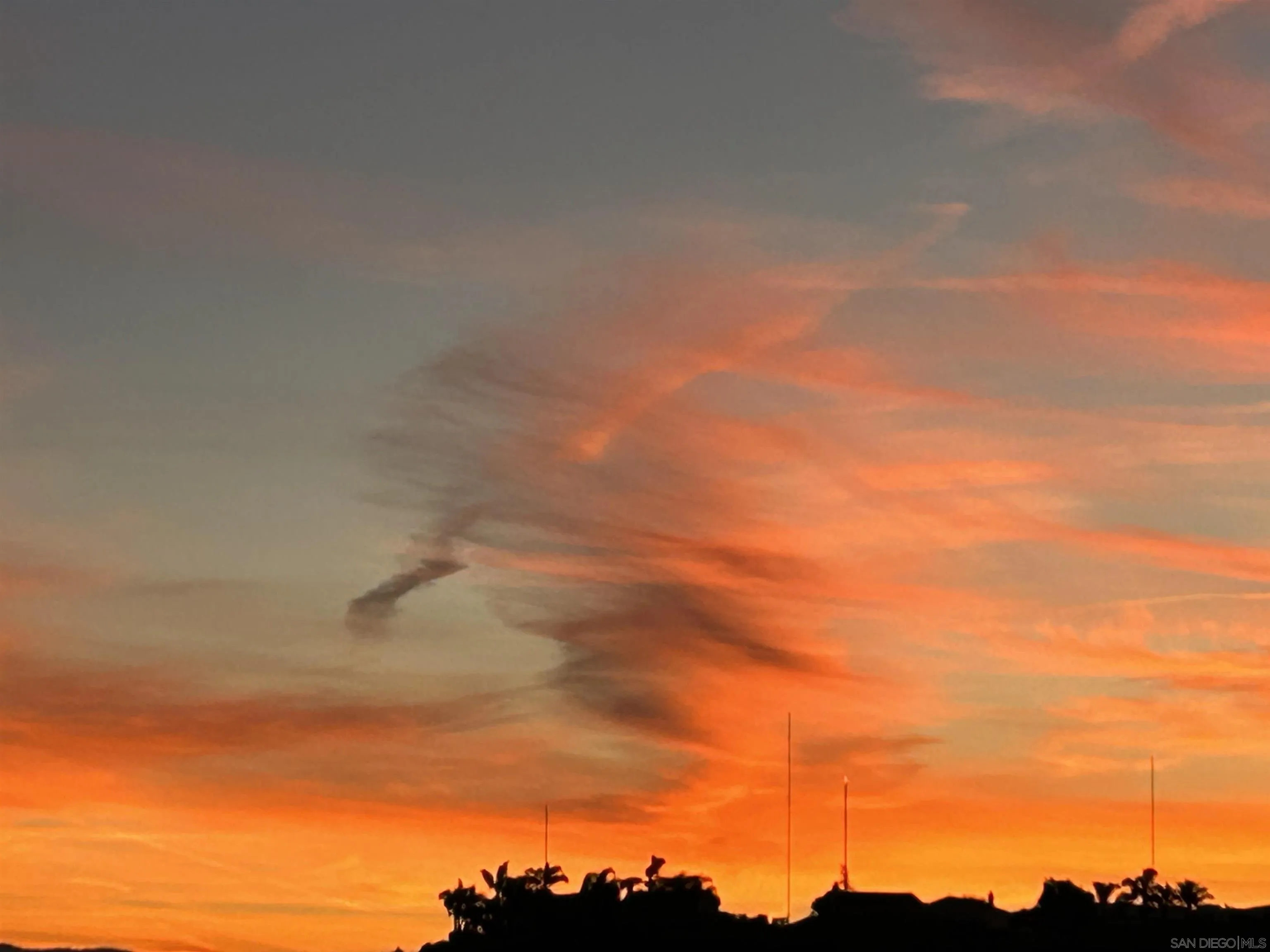 5167 Avenida De La Plata Oceanside, CA 92057 - Photo 39 of 53 a view of a sky