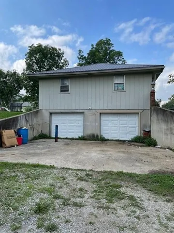 $119,900 | 431 East Elm Street, Cowgill, MO 64637