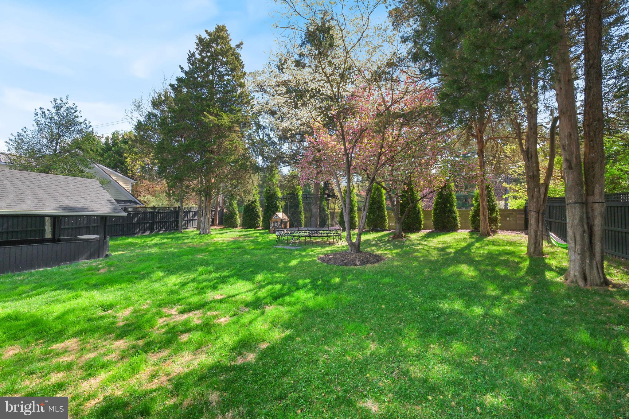 11005 Luxmanor Road North Bethesda, MD 20852 - Photo 40 of 49 a view of a house with a backyard