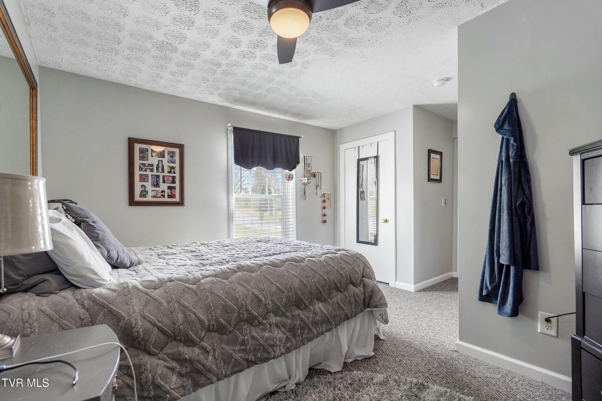 2426 Old Lewis Road Johnson City, TN 37601 - Photo 13 of 61 tempImagegxU5uZ