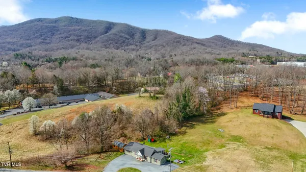 $330,000 | 2426 Old Lewis Road, Johnson City, TN 37601