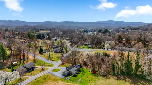 $330,000 | 2426 Old Lewis Road, Johnson City, TN 37601