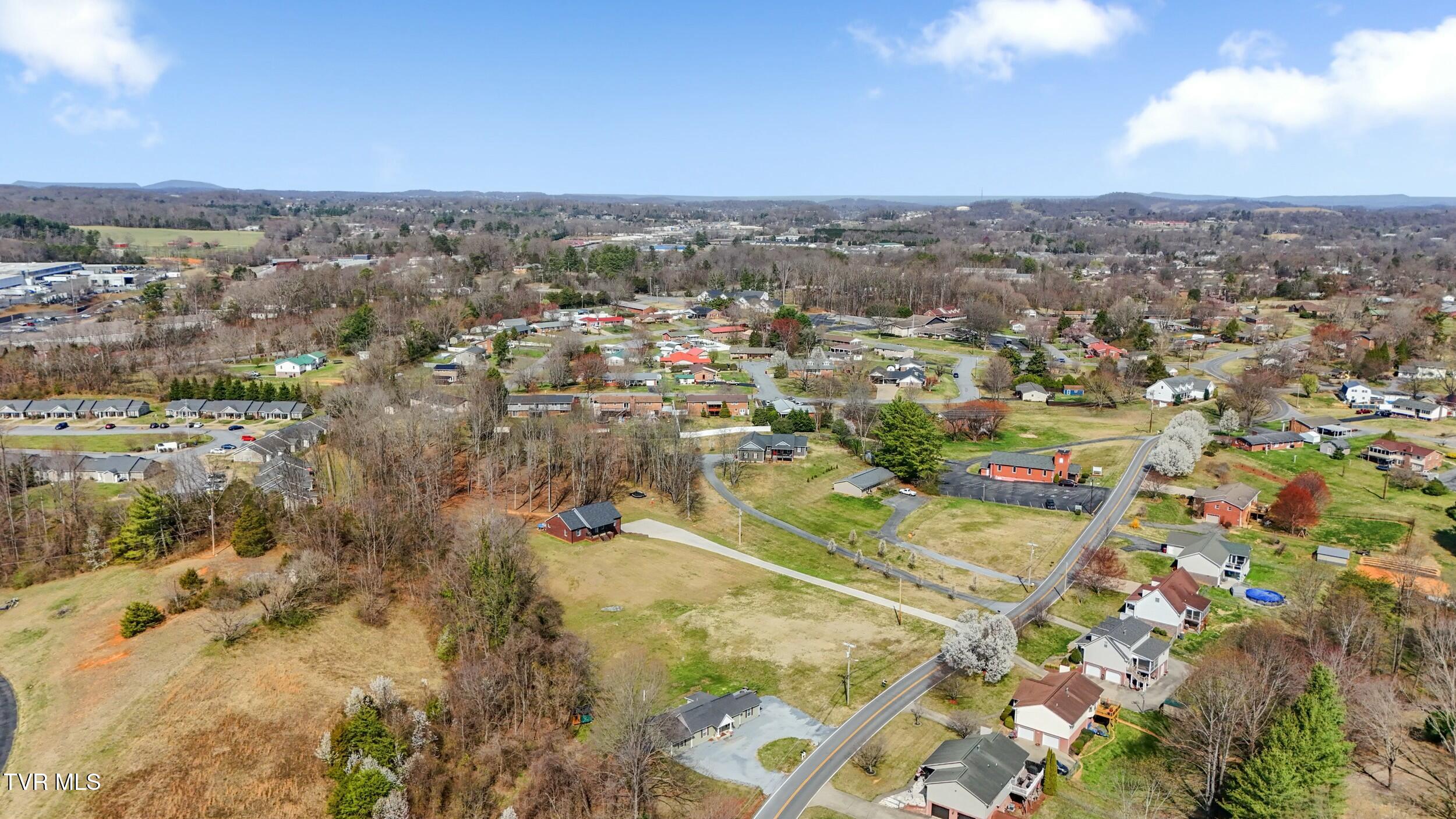 2426 Old Lewis Road Johnson City, TN 37601 - Photo 27 of 61 tempImage2xxEd4