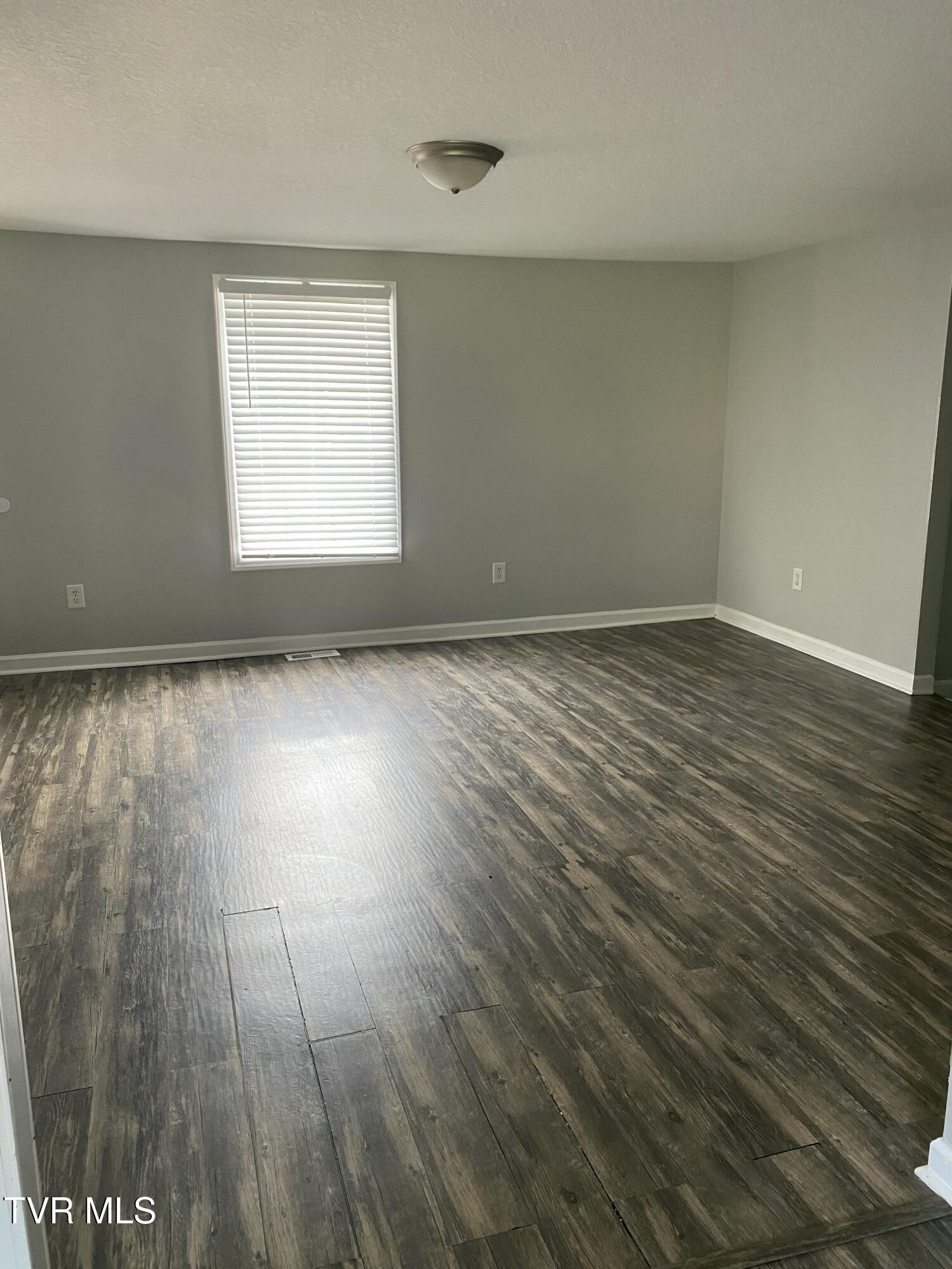 2426 Old Lewis Road Johnson City, TN 37601 - Photo 31 of 61 IMG_3659