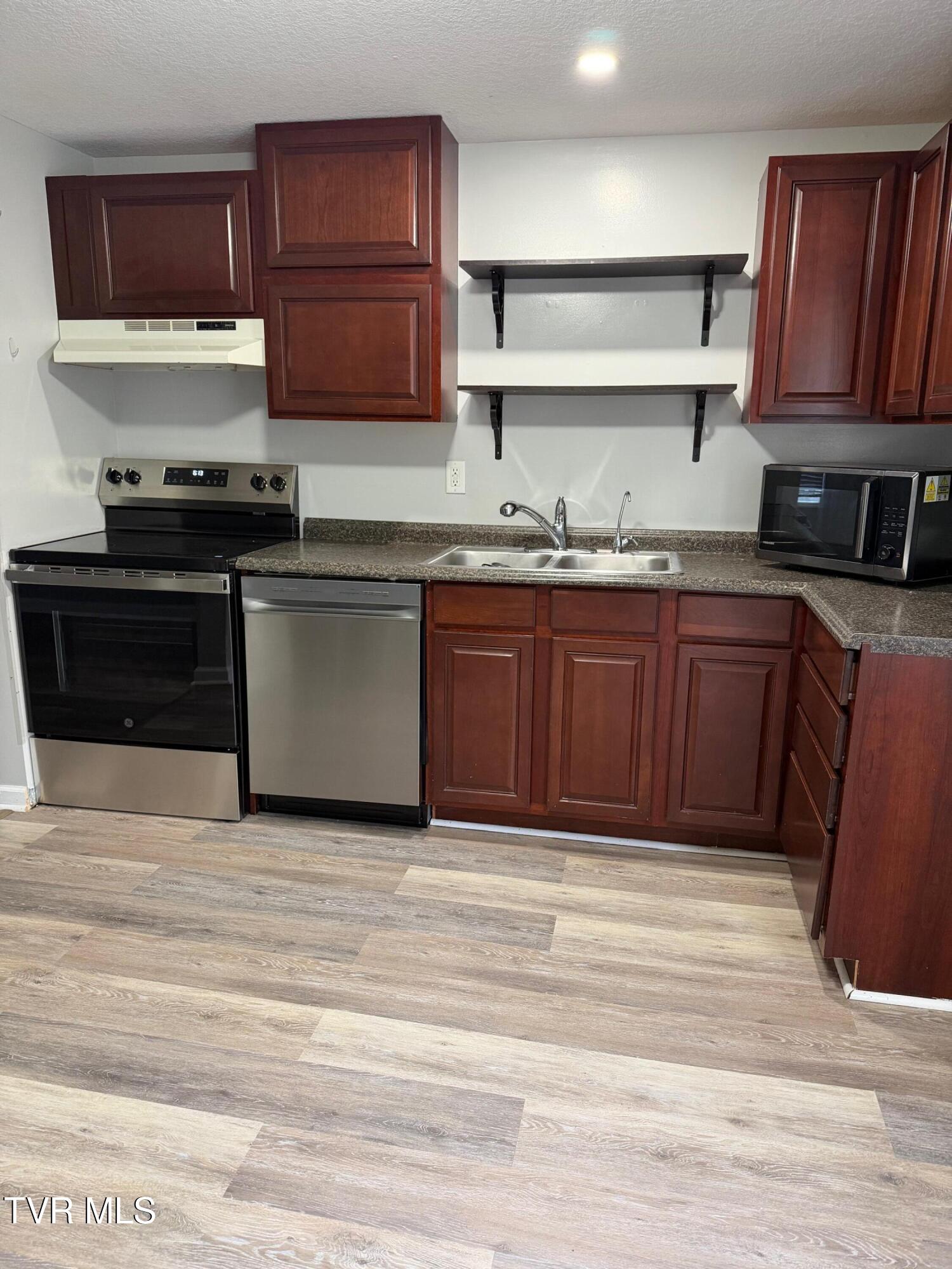 2426 Old Lewis Road Johnson City, TN 37601 - Photo 42 of 61 IMG_7607