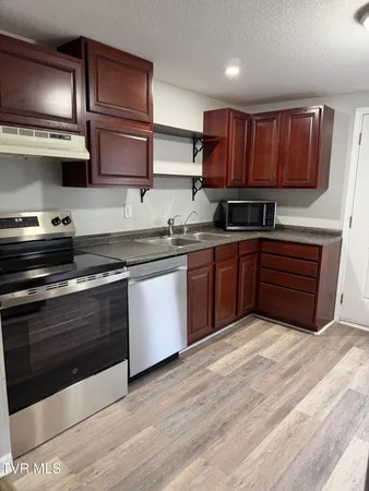 $330,000 | 2426 Old Lewis Road, Johnson City, TN 37601