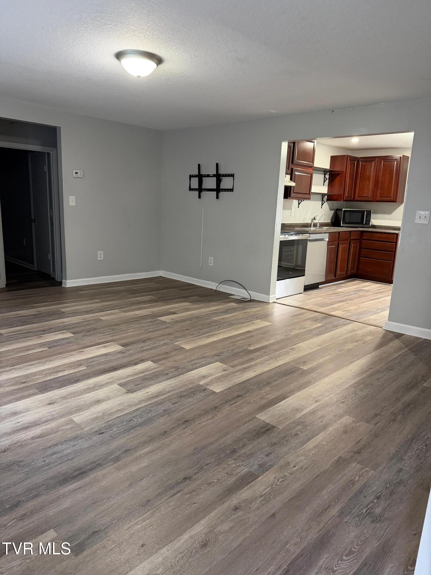 2426 Old Lewis Road Johnson City, TN 37601 - Photo 48 of 61 IMG_7593