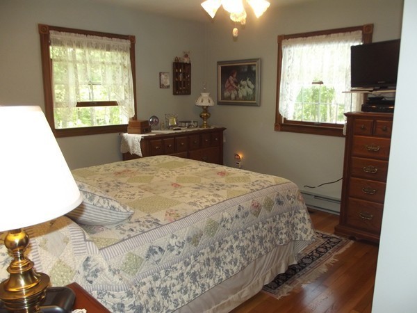 369 Rochdale Street Auburn, MA 01501 - Photo 16 of 29 Gallery Image 16