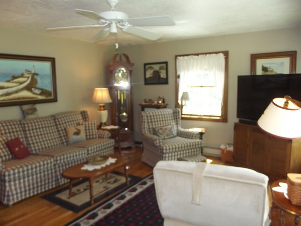 369 Rochdale Street Auburn, MA 01501 - Photo 27 of 29 Gallery Image 27