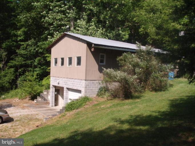 6200 Solomons Island Road Dunkirk, MD 20754 - Photo 5 of 22 Garage 2