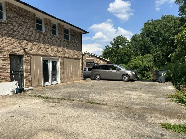 $2,750 | 716 Muskhogean Court, Antioch, TN 37013