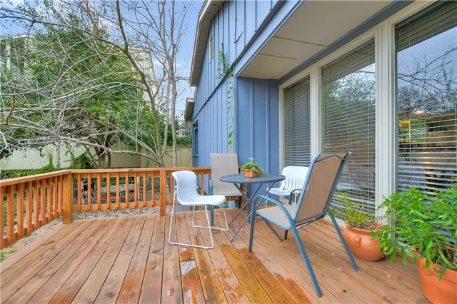 $3,300 | 1006 Lorrain Street, Austin, TX 78703