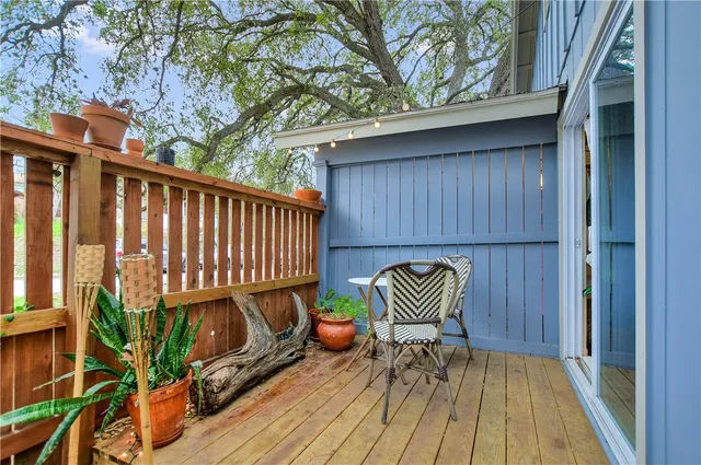 $3,300 | 1006 Lorrain Street, Austin, TX 78703