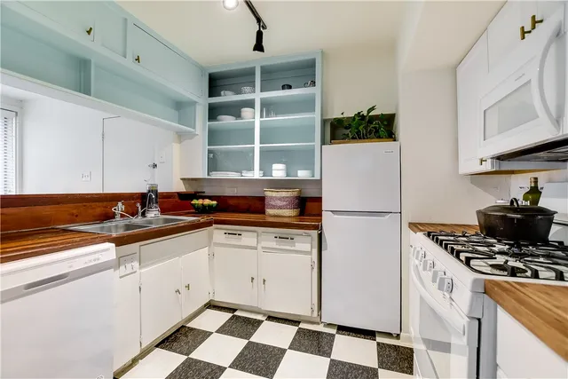 $3,300 | 1006 Lorrain Street, Austin, TX 78703