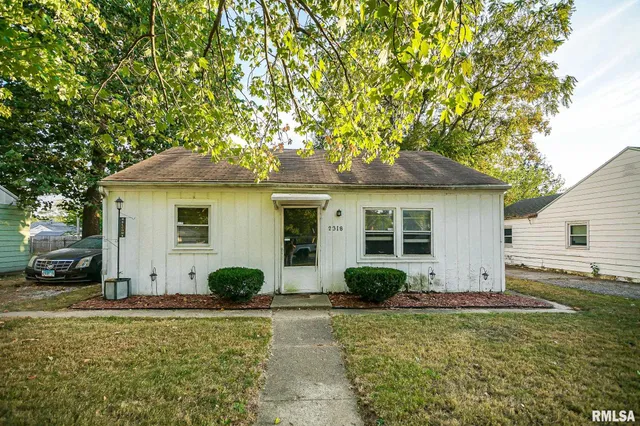 $45,000 | 2318 West Albany Avenue, Peoria, IL 61604