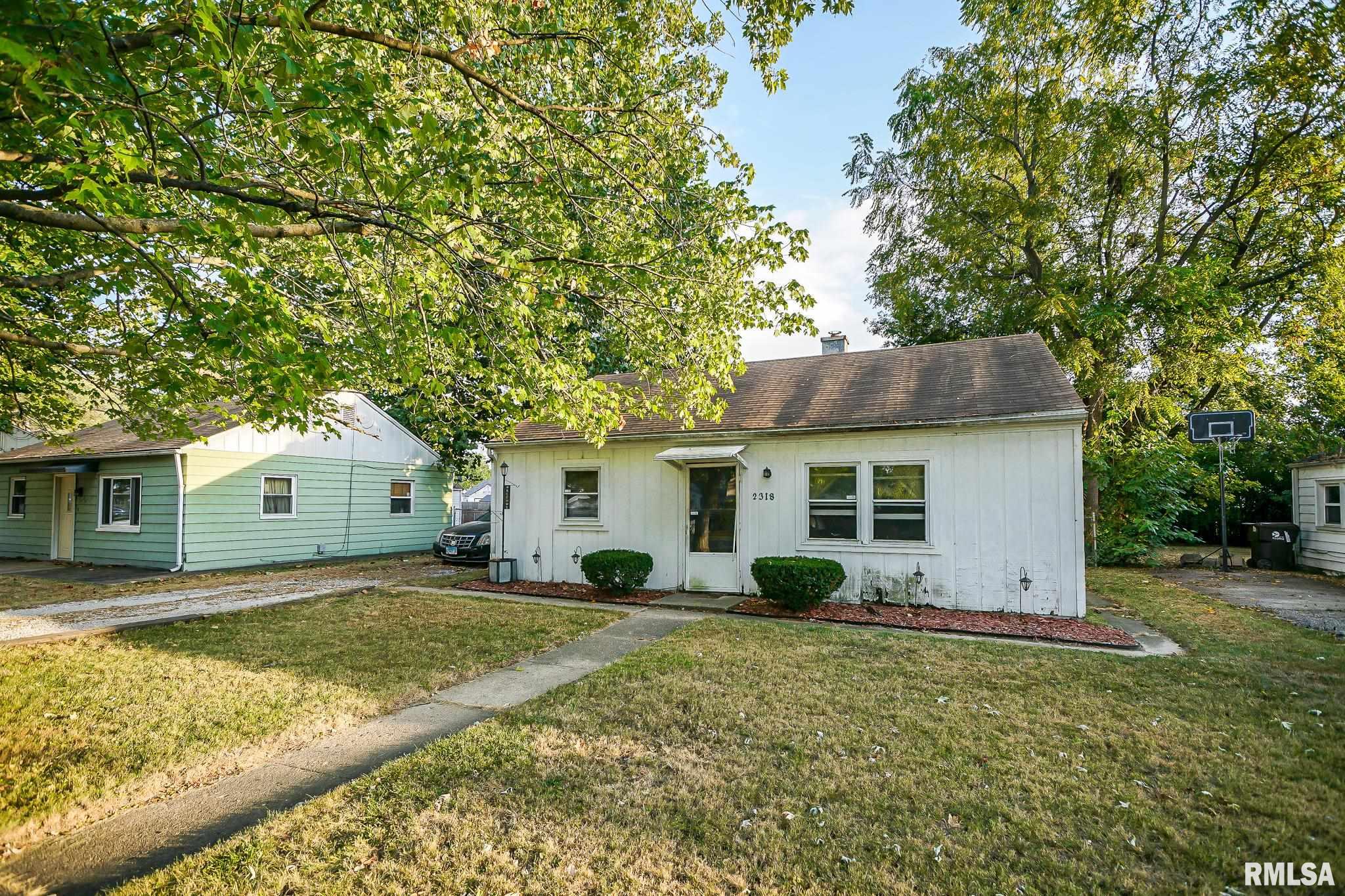 2318 West Albany Avenue Peoria, IL 61604 - Photo 4 of 10