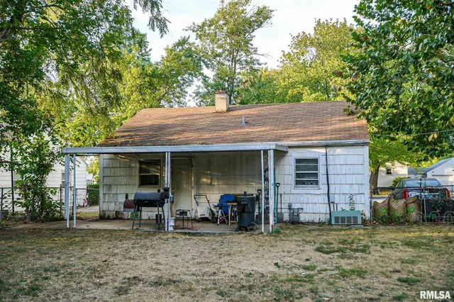 $45,000 | 2318 West Albany Avenue, Peoria, IL 61604