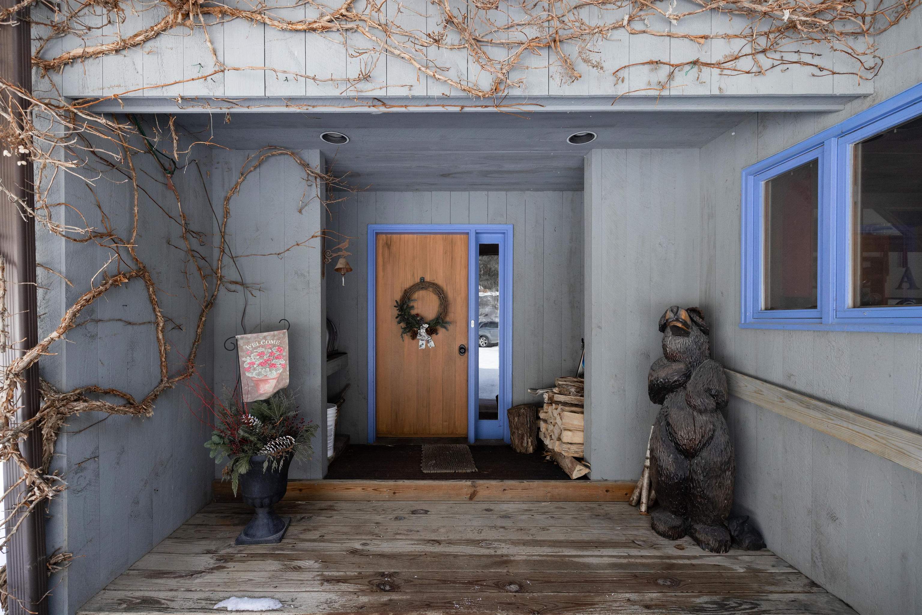 14 Strattonwald Road Winhall, VT 05340 - Photo 3 of 40