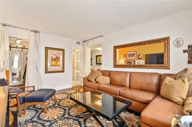 $515,000 | 2029 North Ocean Boulevard, Unit 410, Fort Lauderdale, FL 33305