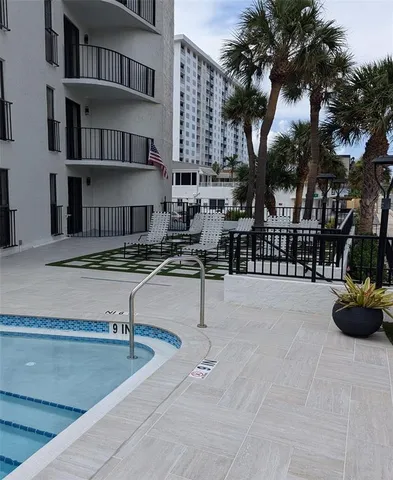 $515,000 | 2029 North Ocean Boulevard, Unit 410, Fort Lauderdale, FL 33305