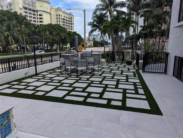 $515,000 | 2029 North Ocean Boulevard, Unit 410, Fort Lauderdale, FL 33305