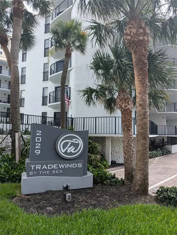 $515,000 | 2029 North Ocean Boulevard, Unit 410, Fort Lauderdale, FL 33305