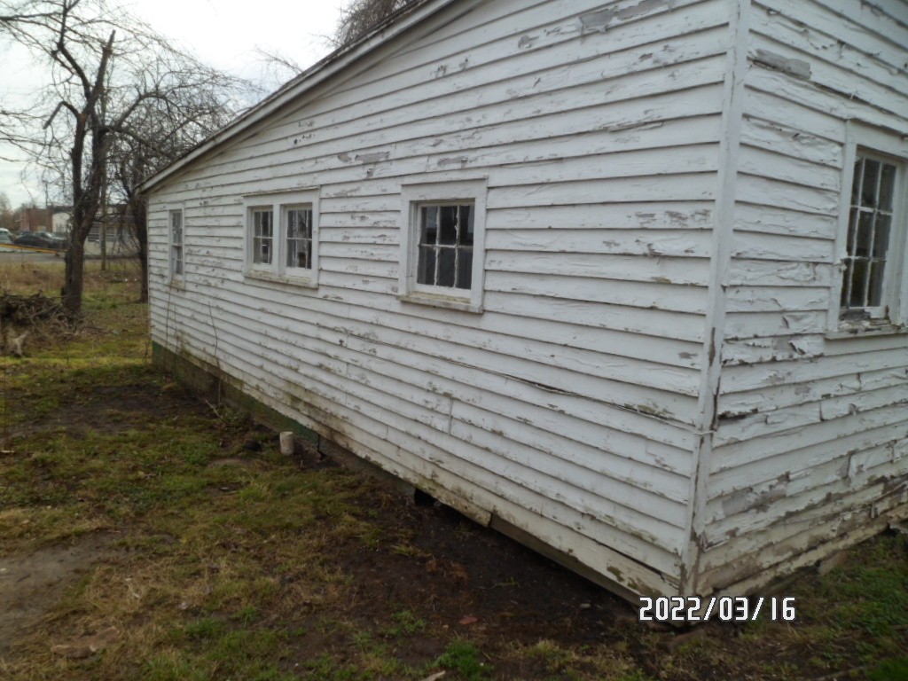 1004 Cheatham Street, Unit A Springfield, TN 37172 - Photo 3 of 12 a view of a backyard with sitting area