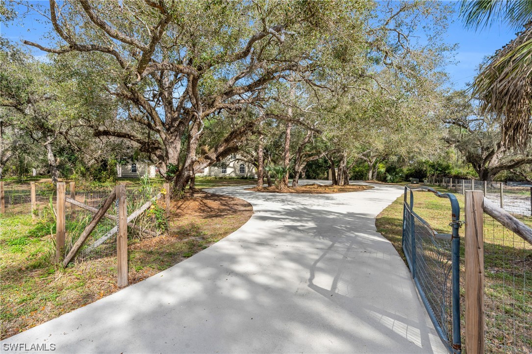 4161 Ellis Road Fort Myers, FL 33905 - Photo 3 of 25 Gallery Image 3