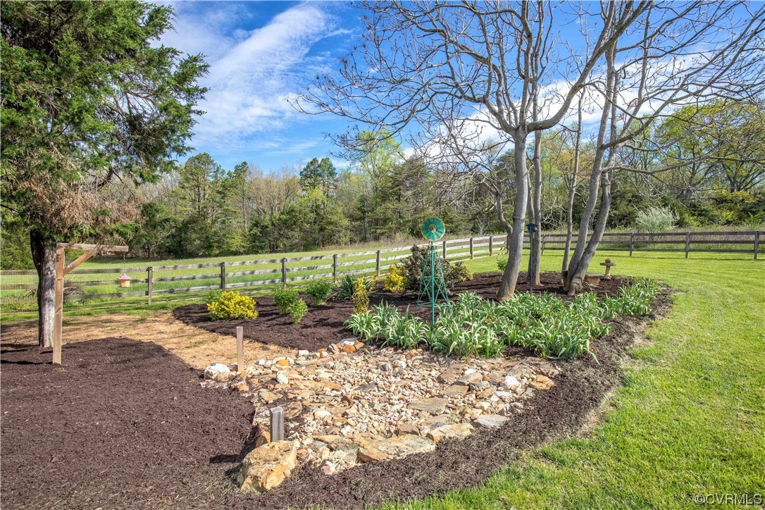 617 Mohawk Road Buckingham, VA 23921 - Photo 26 of 26 a view of a park with large trees