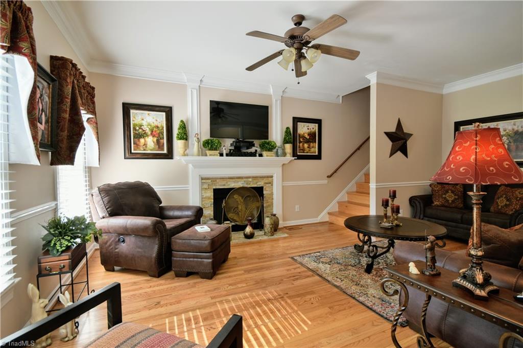 185 Stonburg Road Clemmons, NC 27012 - Photo 3 of 31 Gallery Image 3