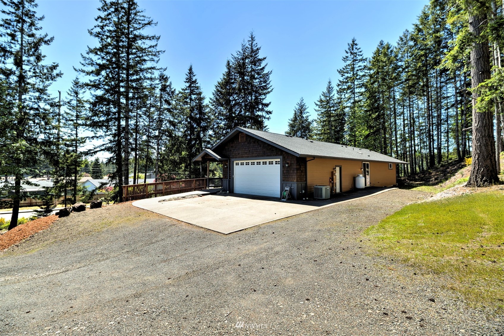 1300 Northcliff Road Shelton, WA 98584 - Photo 2 of 39 Gallery Image 2