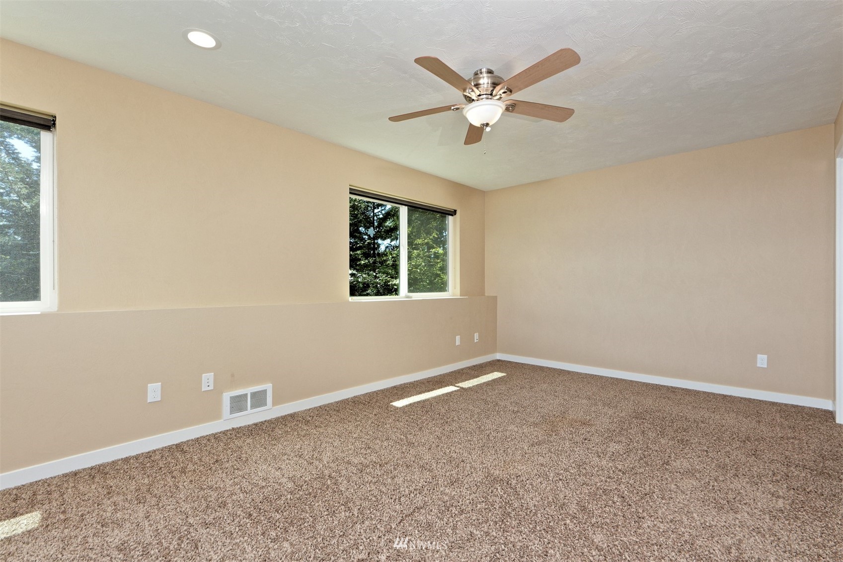 1300 Northcliff Road Shelton, WA 98584 - Photo 28 of 39 Gallery Image 28