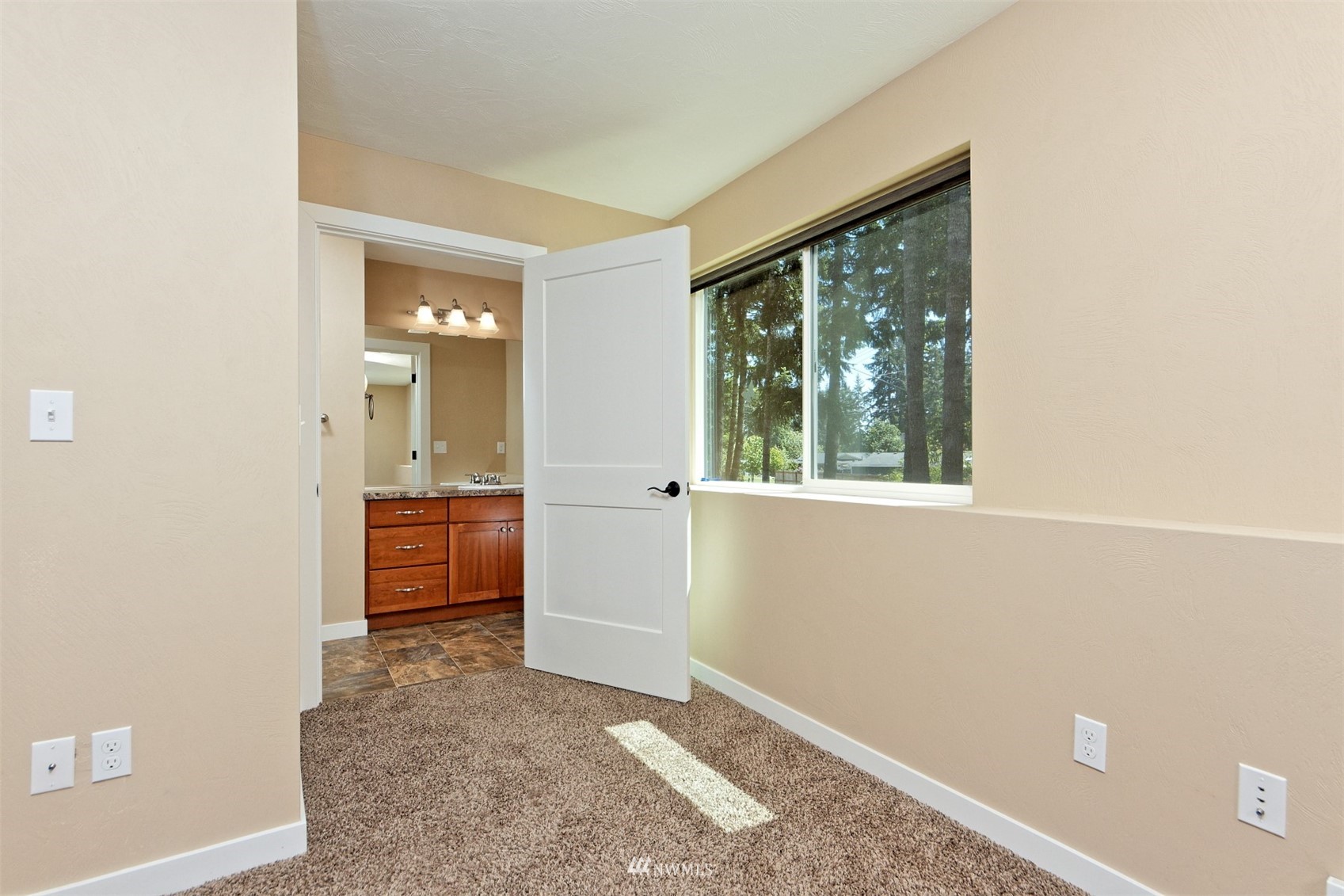 1300 Northcliff Road Shelton, WA 98584 - Photo 30 of 39 Gallery Image 30