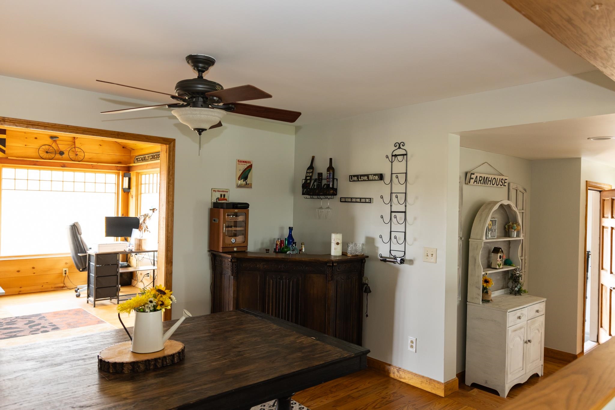 2497 Mountain View Road Williston, VT 05495 - Photo 17 of 43