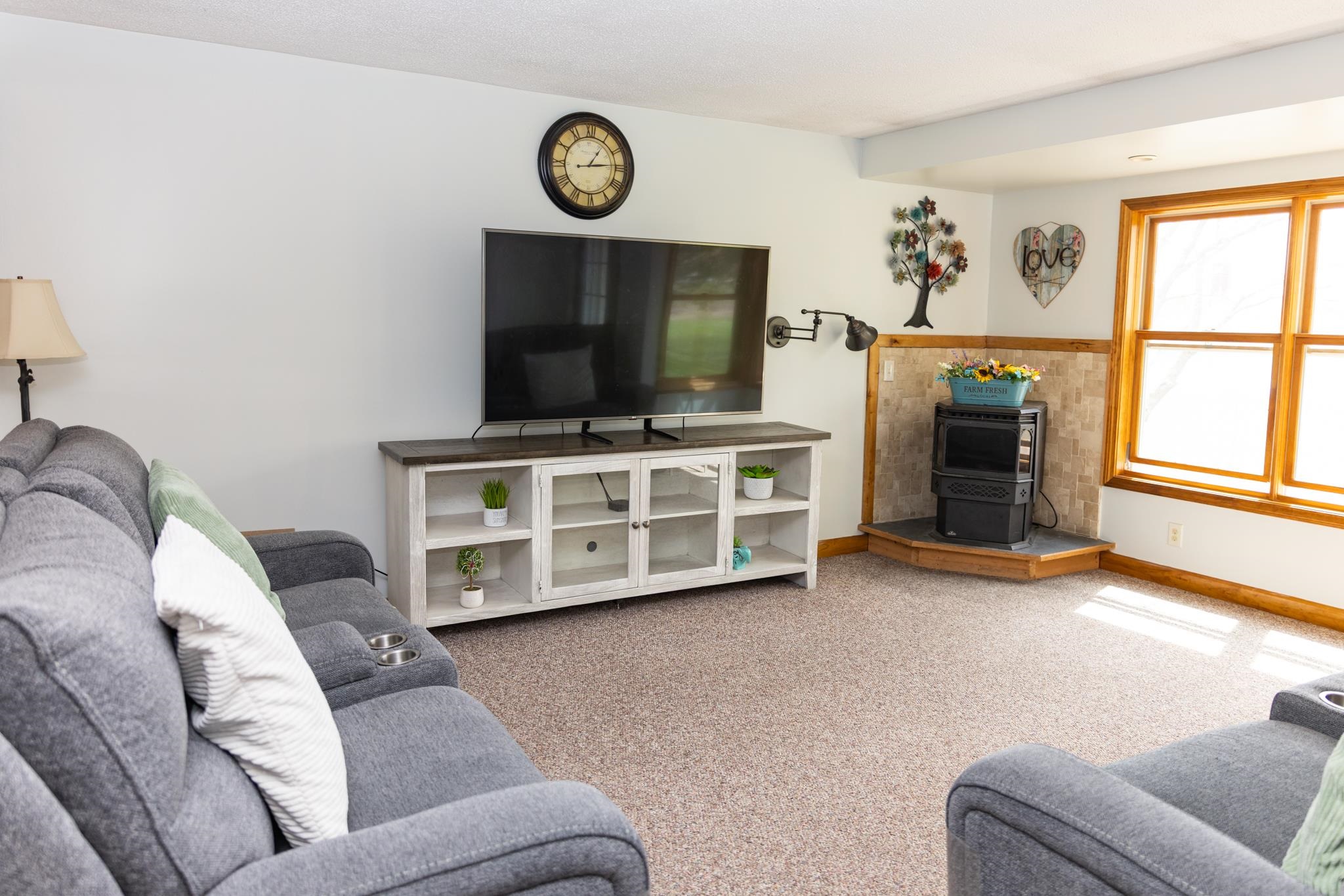 2497 Mountain View Road Williston, VT 05495 - Photo 25 of 43
