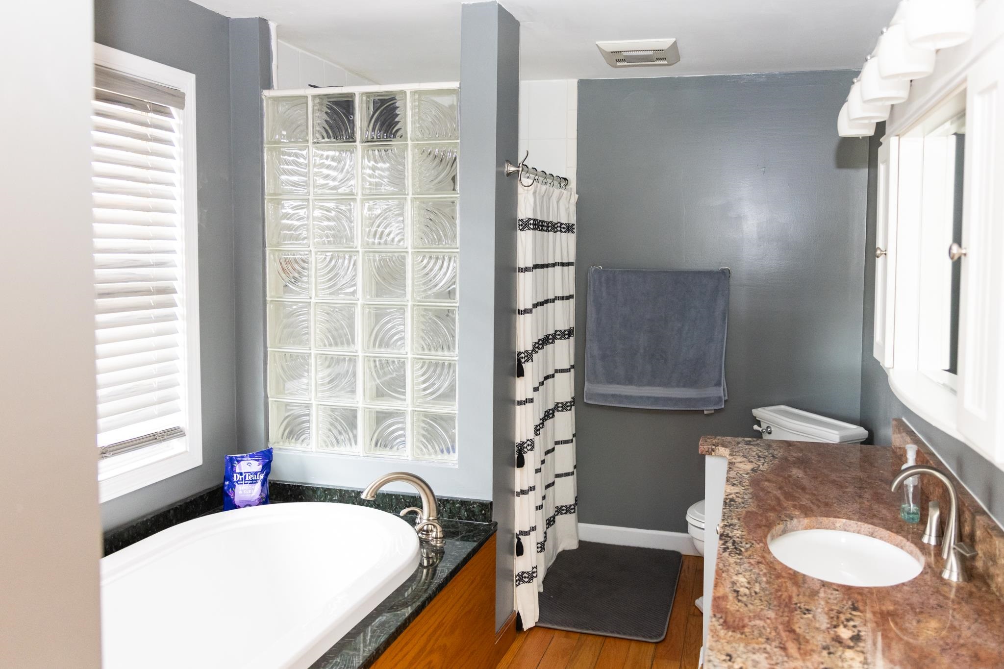 2497 Mountain View Road Williston, VT 05495 - Photo 31 of 43
