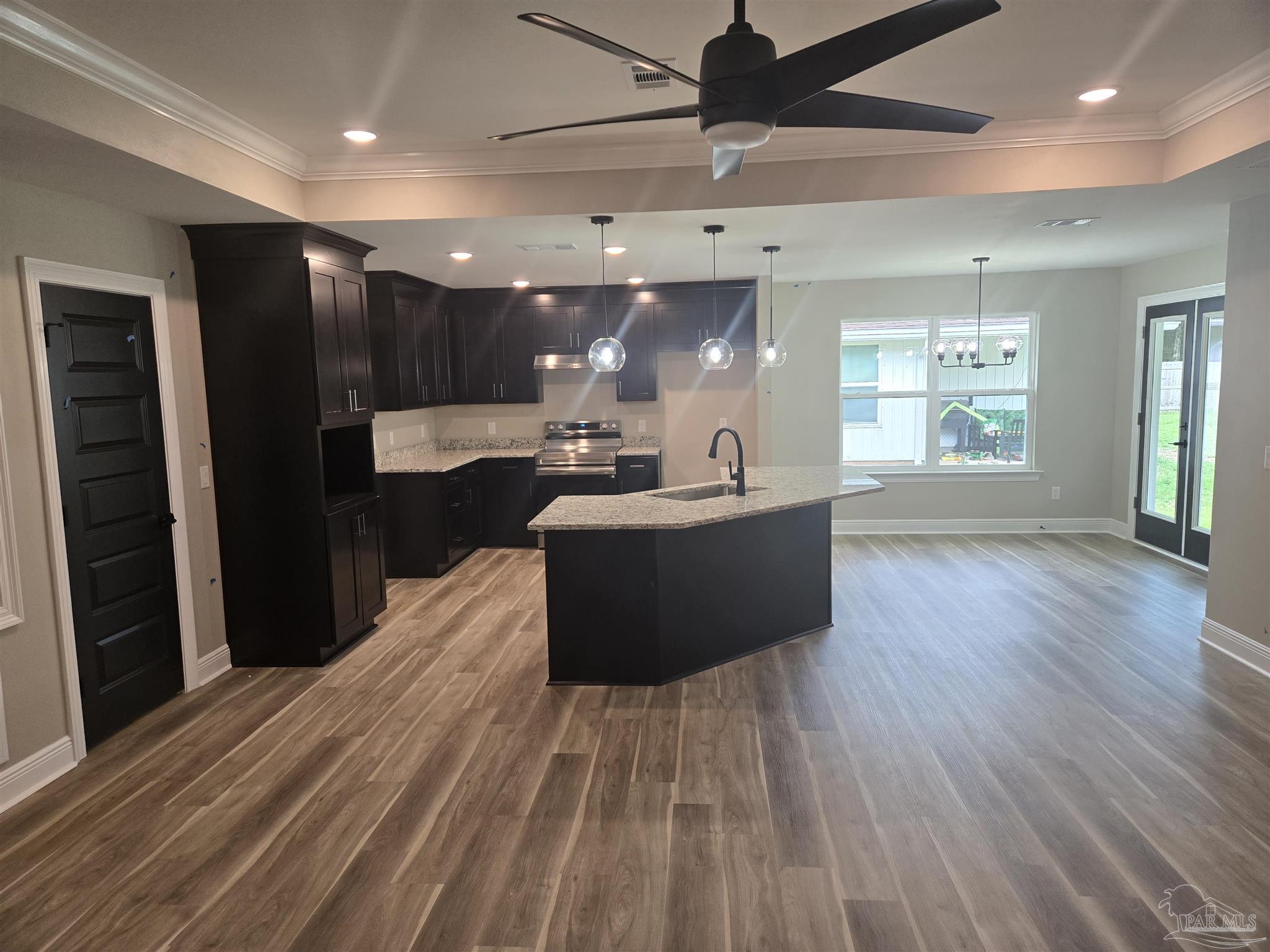 10429 Tanton Road Pensacola, FL 32506 - Photo 11 of 27 Gallery Image 11