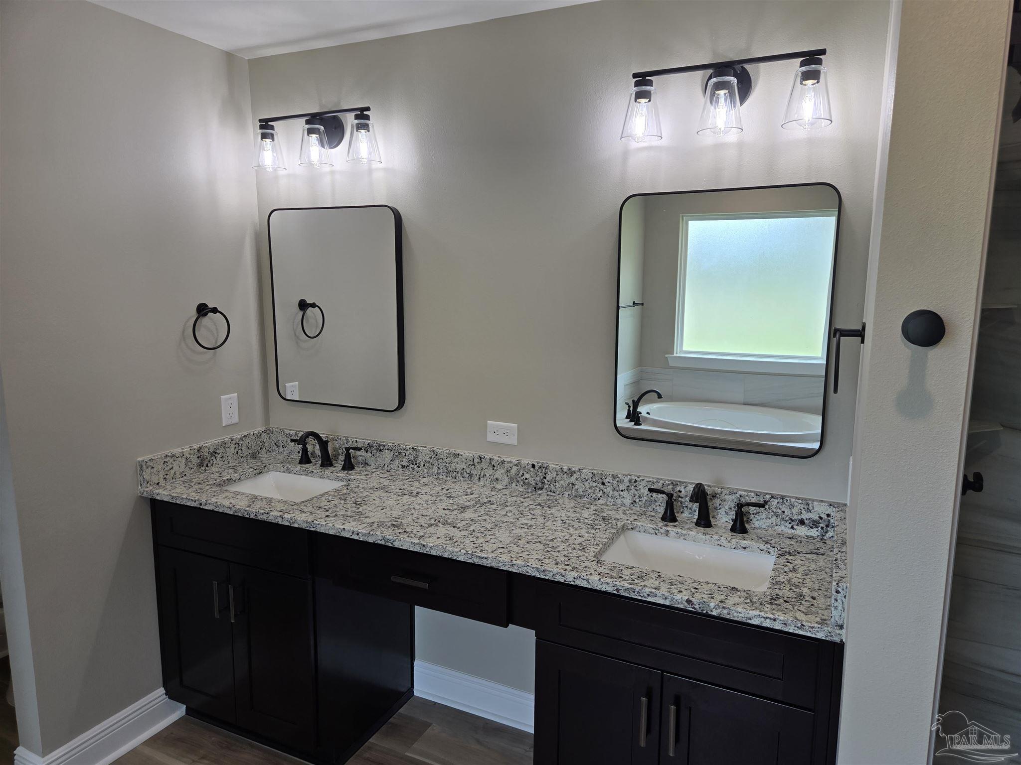 10429 Tanton Road Pensacola, FL 32506 - Photo 13 of 27 Gallery Image 13