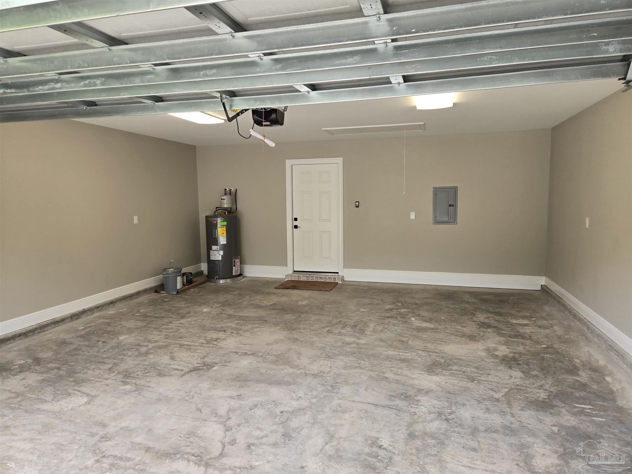 10429 Tanton Road Pensacola, FL 32506 - Photo 8 of 27 Gallery Image 8